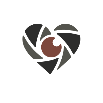 logo iris in focus van Iris Heesterbeek